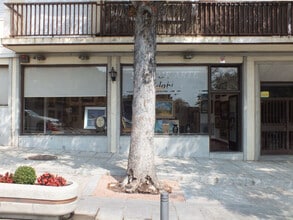 Retail in San Lorenzo de El Escorial, Madrid to rent Interior Photo- Image 2 of 11