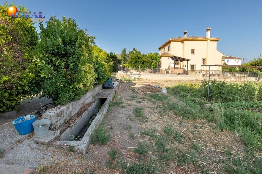 Calle Vicente Aleixandre, 5, La Zubia, Granada for sale - Primary Photo - Image 1 of 18