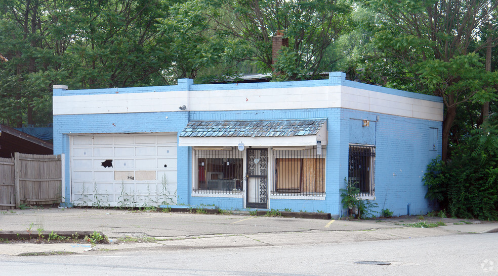 3301 E 10th St, Indianapolis, IN for sale - Primary Photo - Image 1 of 1