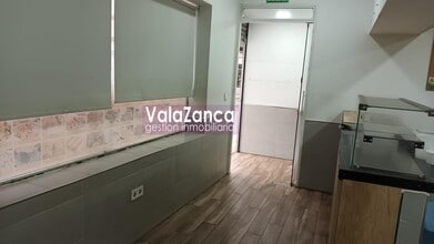Retail in Casarrubuelos, Madrid to rent Floor Plan- Image 1 of 16
