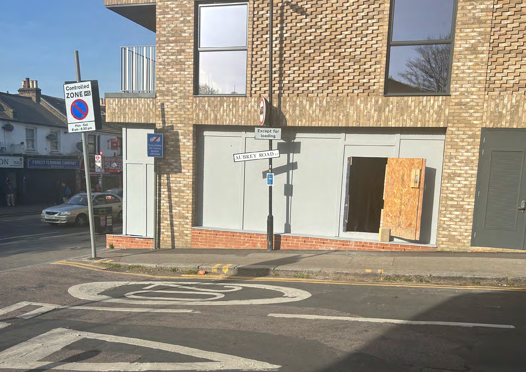 1A Hoe St, London to rent Building Photo- Image 1 of 2