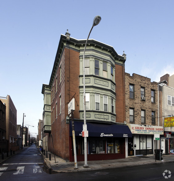 612 S 5th St, Philadelphia, PA for sale - Primary Photo - Image 1 of 1