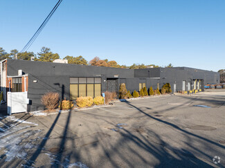 More details for 110 Emjay Blvd, Brentwood, NY - Industrial for Rent