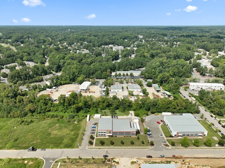 1715 Roundrock dr, Raleigh, NC for sale - Building Photo - Image 1 of 1