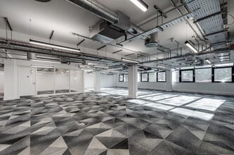 13-14 Ambrose St, Cheltenham to rent Interior Photo- Image 1 of 1