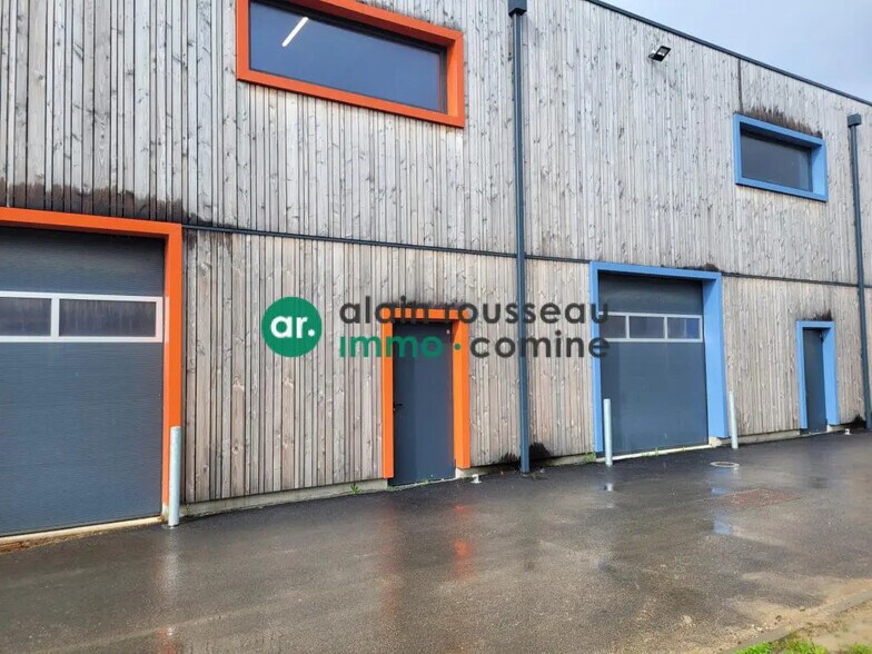 Light Industrial in Saint-Herblain to rent - Building Photo - Image 1 of 1