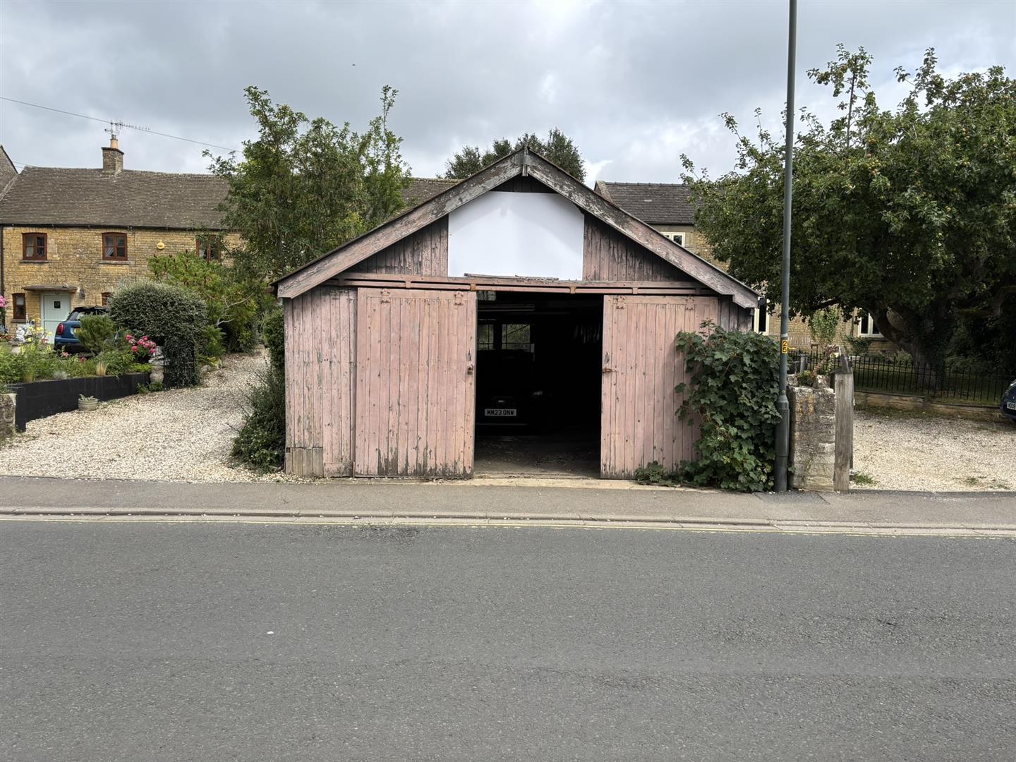 Lansdowne, Bourton On The Water to rent Primary Photo- Image 1 of 3