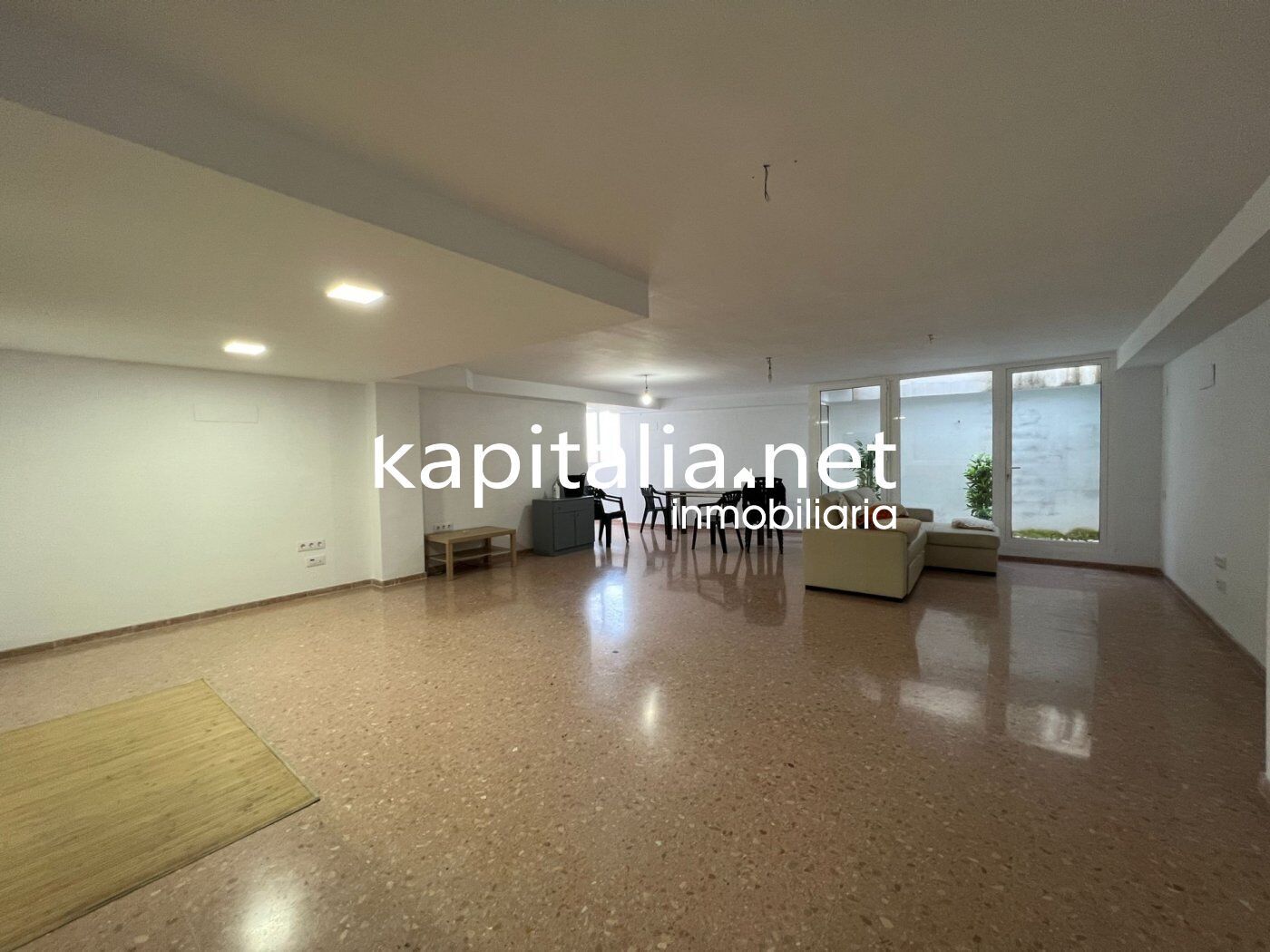 Retail in Ontinyent, Valencia for sale Building Photo- Image 1 of 15