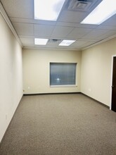 102 N Shiloh Rd, Garland, TX for rent Building Photo- Image 1 of 1