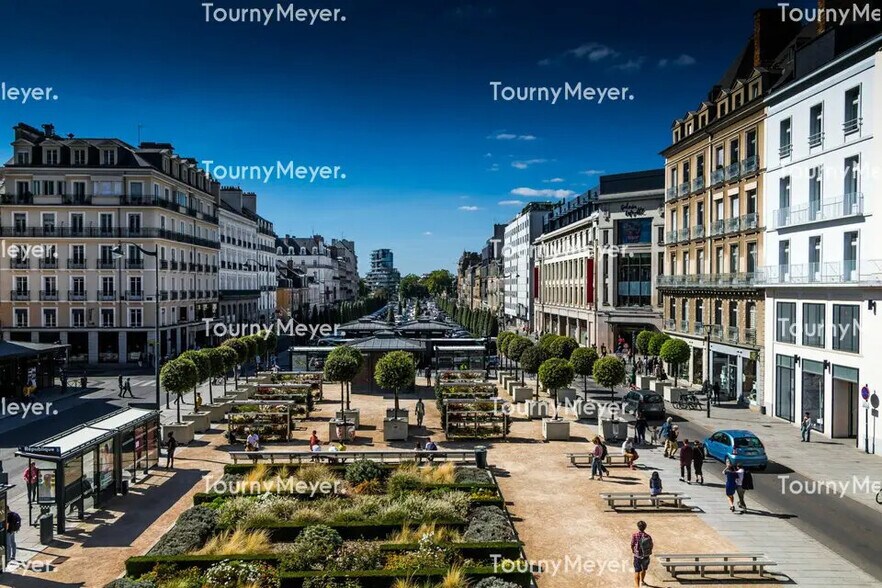 Office in Rennes for sale - Building Photo - Image 1 of 6