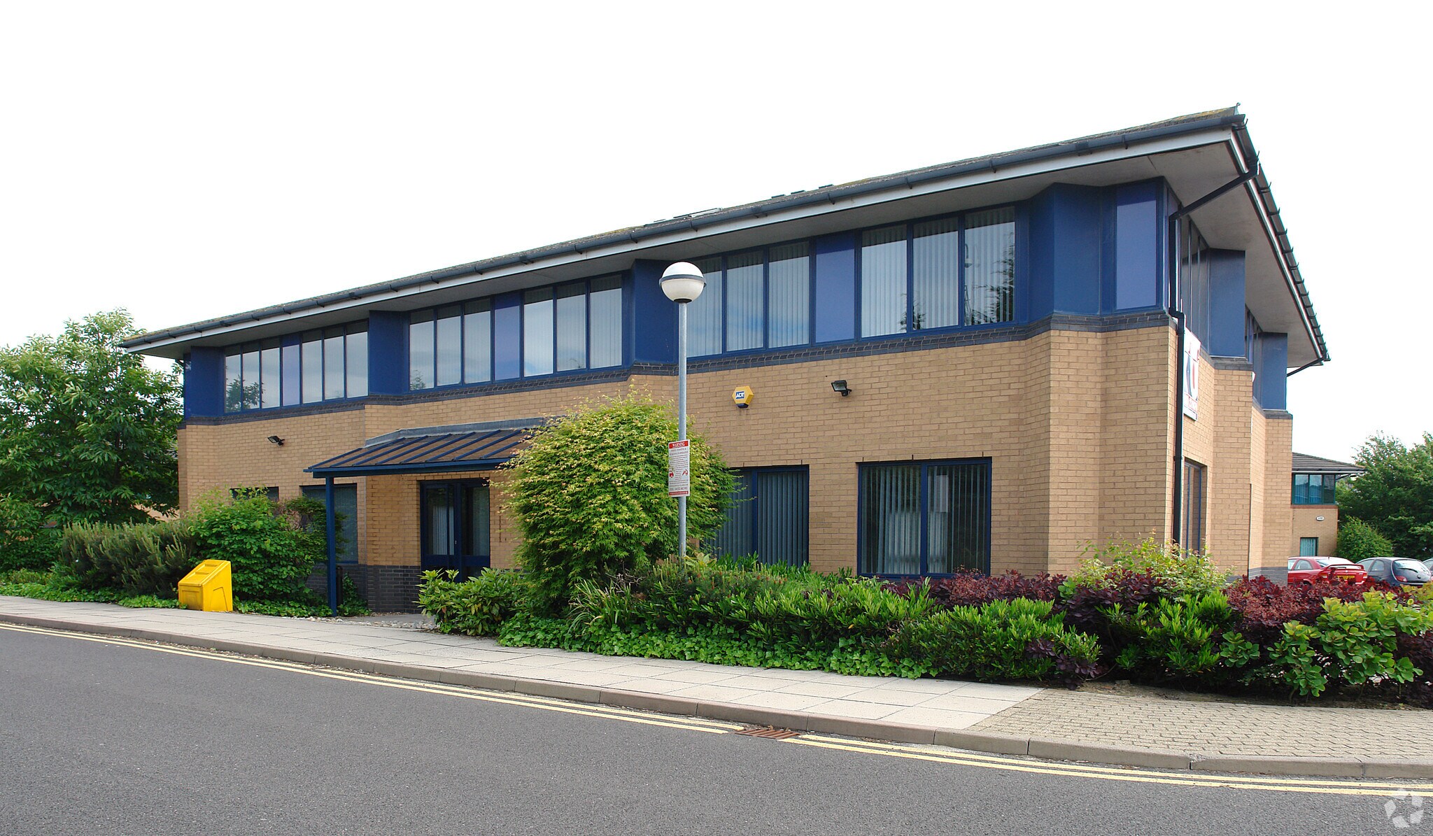 Booth Dr, Wellingborough for sale Primary Photo- Image 1 of 1