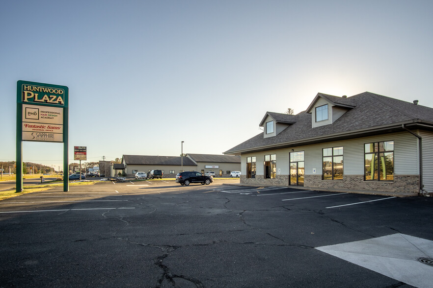 3406 Mall Dr, Eau Claire, WI for sale - Building Photo - Image 1 of 1