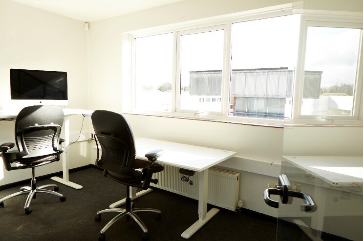 49 Leesons Hl, Orpington to rent - Interior Photo - Image 2 of 3