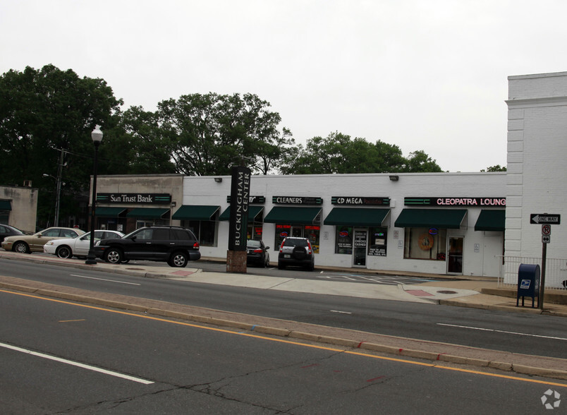 249-235 N Glebe Rd, Arlington, VA for rent - Primary Photo - Image 3 of 5