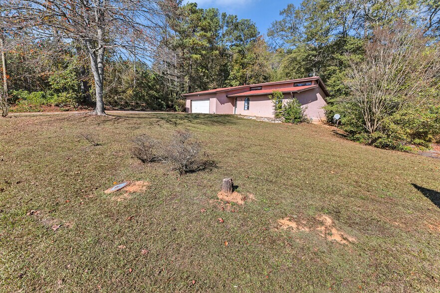 5575 Milam Rd, Fairburn, GA for rent - Building Photo - Image 3 of 32