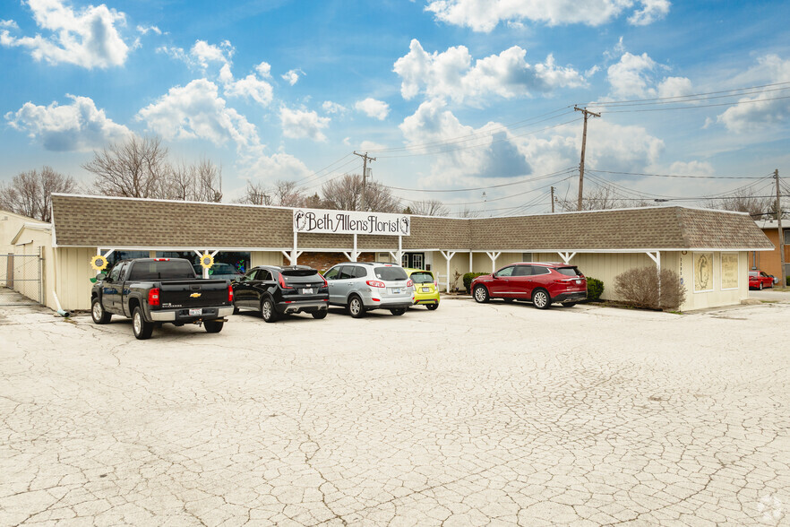 2295 Starr Ave, Toledo, OH for rent - Primary Photo - Image 1 of 7