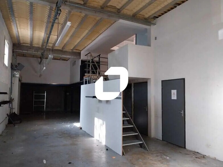 Office in Montpellier to rent - Interior Photo - Image 3 of 18