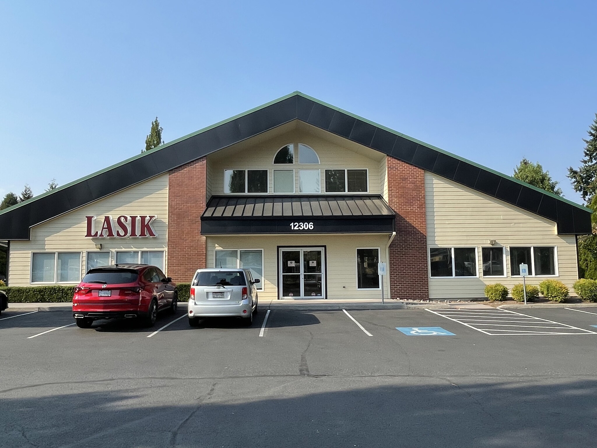 12306 SE Mill Plain Blvd, Vancouver, WA for rent Building Photo- Image 1 of 12