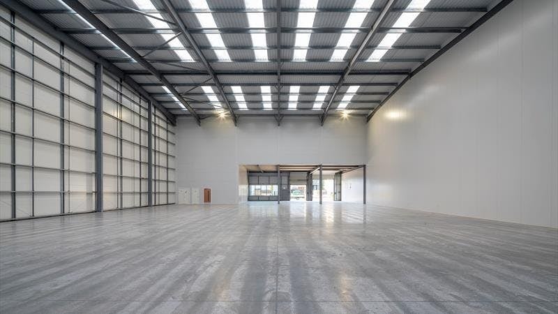 White Hart Ln, London to rent - Building Photo - Image 2 of 14