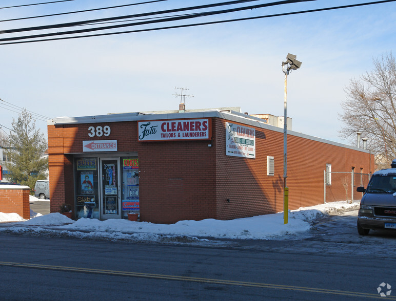 Retail in Stamford, CT for sale - Primary Photo - Image 1 of 1