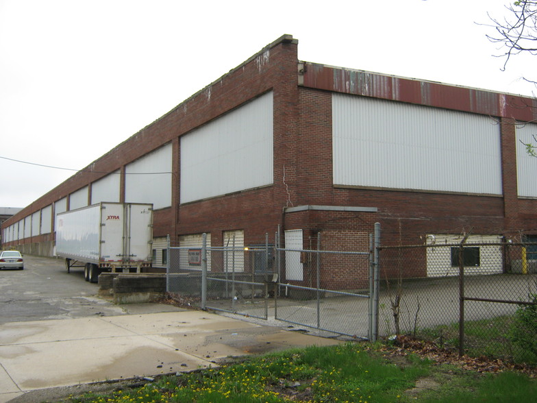 631 S Ohio St, Kokomo, IN for sale - Primary Photo - Image 1 of 1