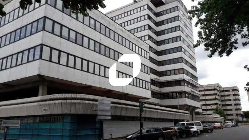 Office in Bordeaux to rent Building Photo- Image 1 of 2