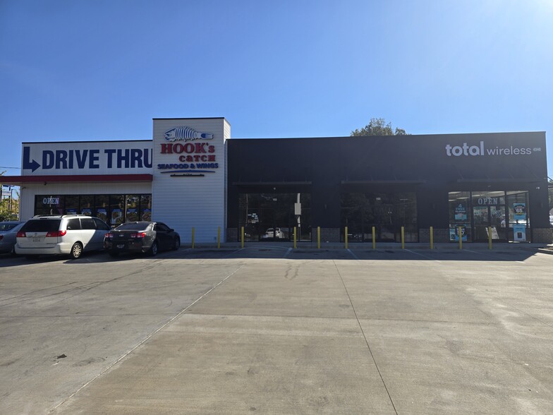 4340 Elvis Presley Blvd, Memphis, TN to rent - Building Photo - Image 3 of 4