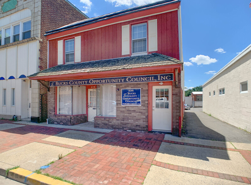 226 Mill St, Bristol, PA for sale - Building Photo - Image 1 of 1