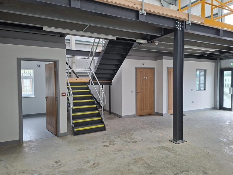 Unit 7B Middle Enterprise Rd, Wymondham to rent - Building Photo - Image 3 of 17