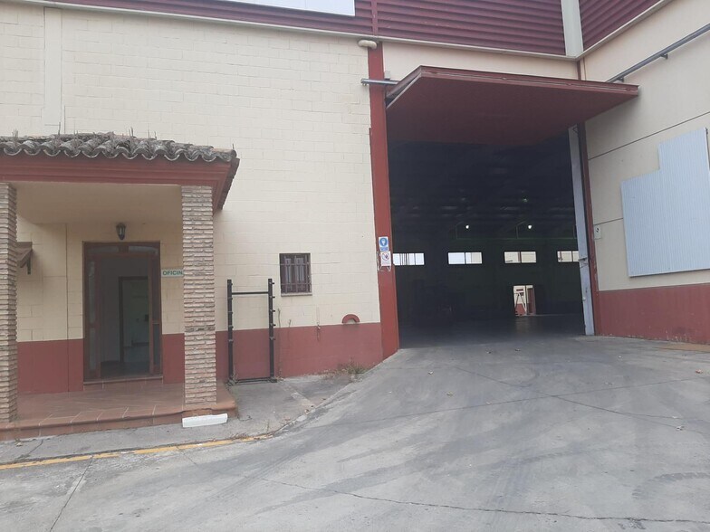 Industrial in Malpartida de Cáceres to rent - Building Photo - Image 3 of 23