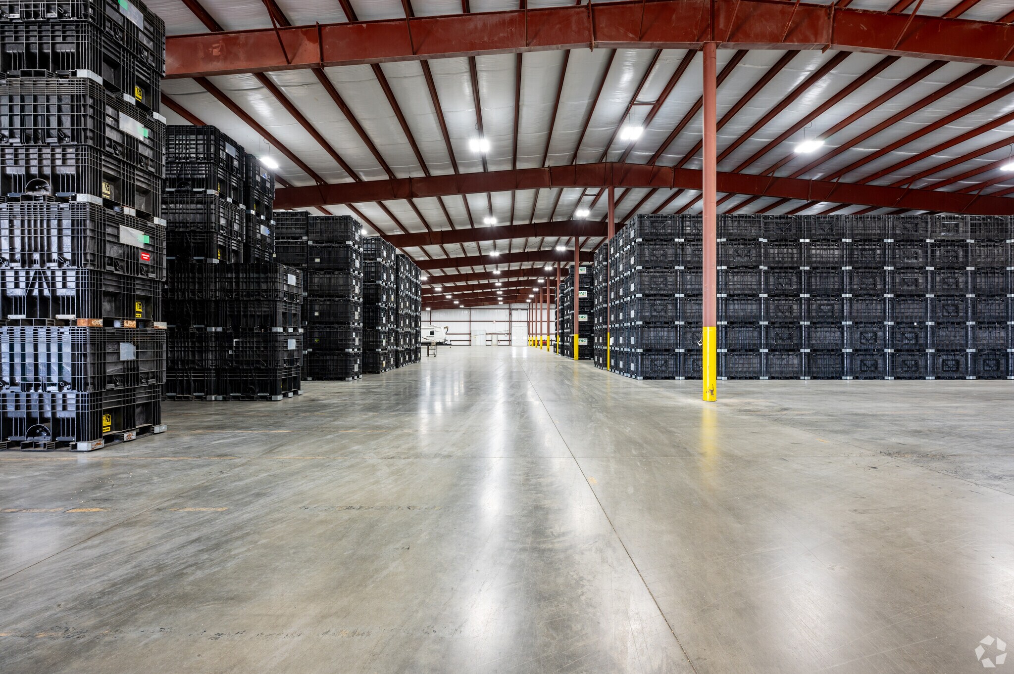 2230 E Co Rd 300 N, Greensburg, IN to rent Interior Photo- Image 1 of 10