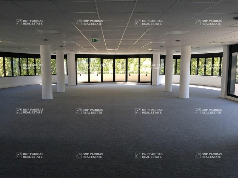 Office in Lyon to rent - Interior Photo - Image 3 of 22