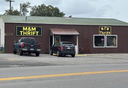 425 N Main St portfolio of 3 properties for sale on LoopNet.co.uk Building Photo- Image 1 of 3