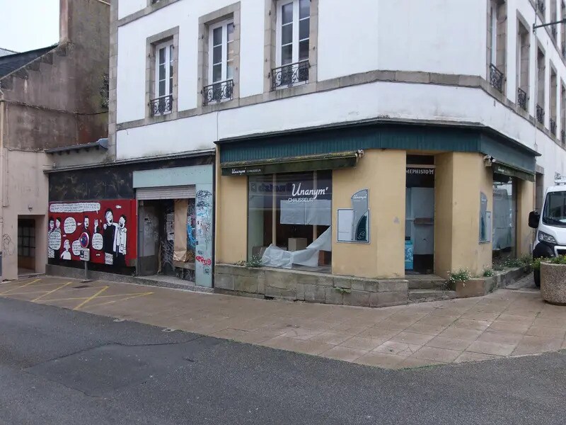 Retail in Douarnenez for sale Building Photo- Image 1 of 11