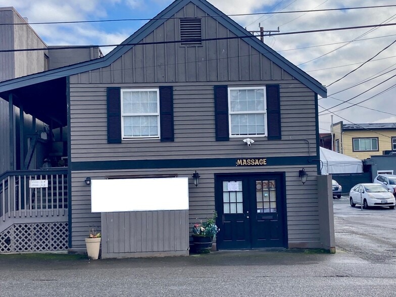 15106 10th Ave SW, Burien, WA for sale - Building Photo - Image 2 of 5