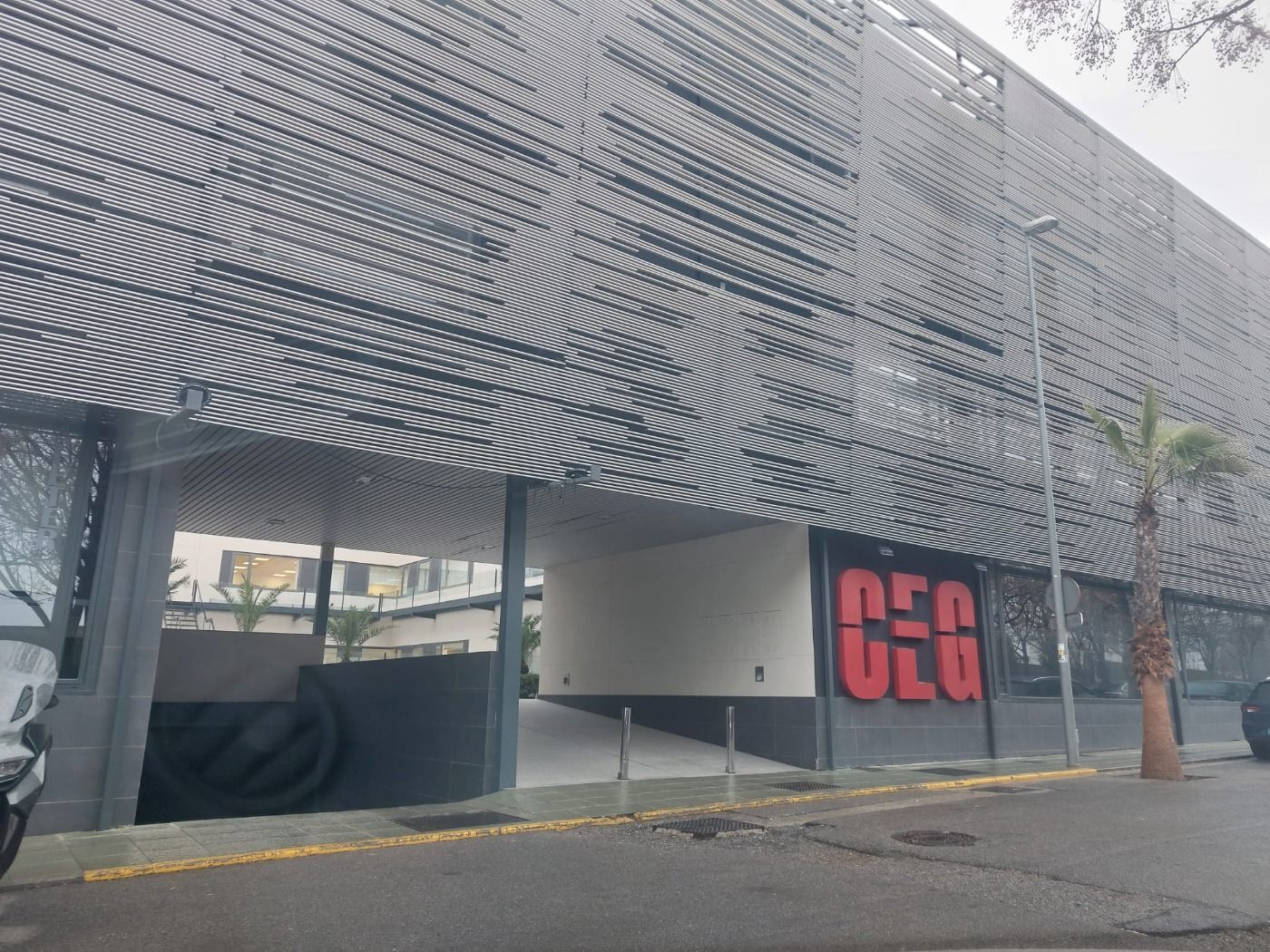 Office in Atarfe to rent Building Photo- Image 1 of 26