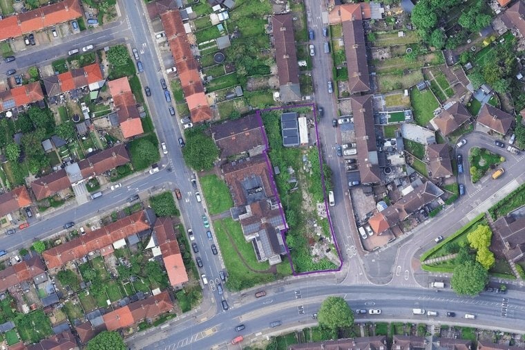 1 Bankfoot Rd, Bromley for sale - Building Photo - Image 2 of 2