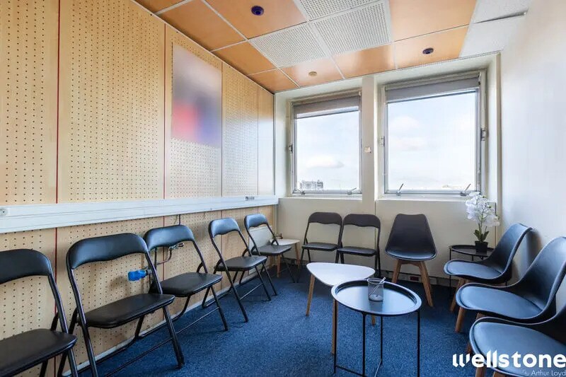 Office in Paris for sale Interior Photo- Image 1 of 6