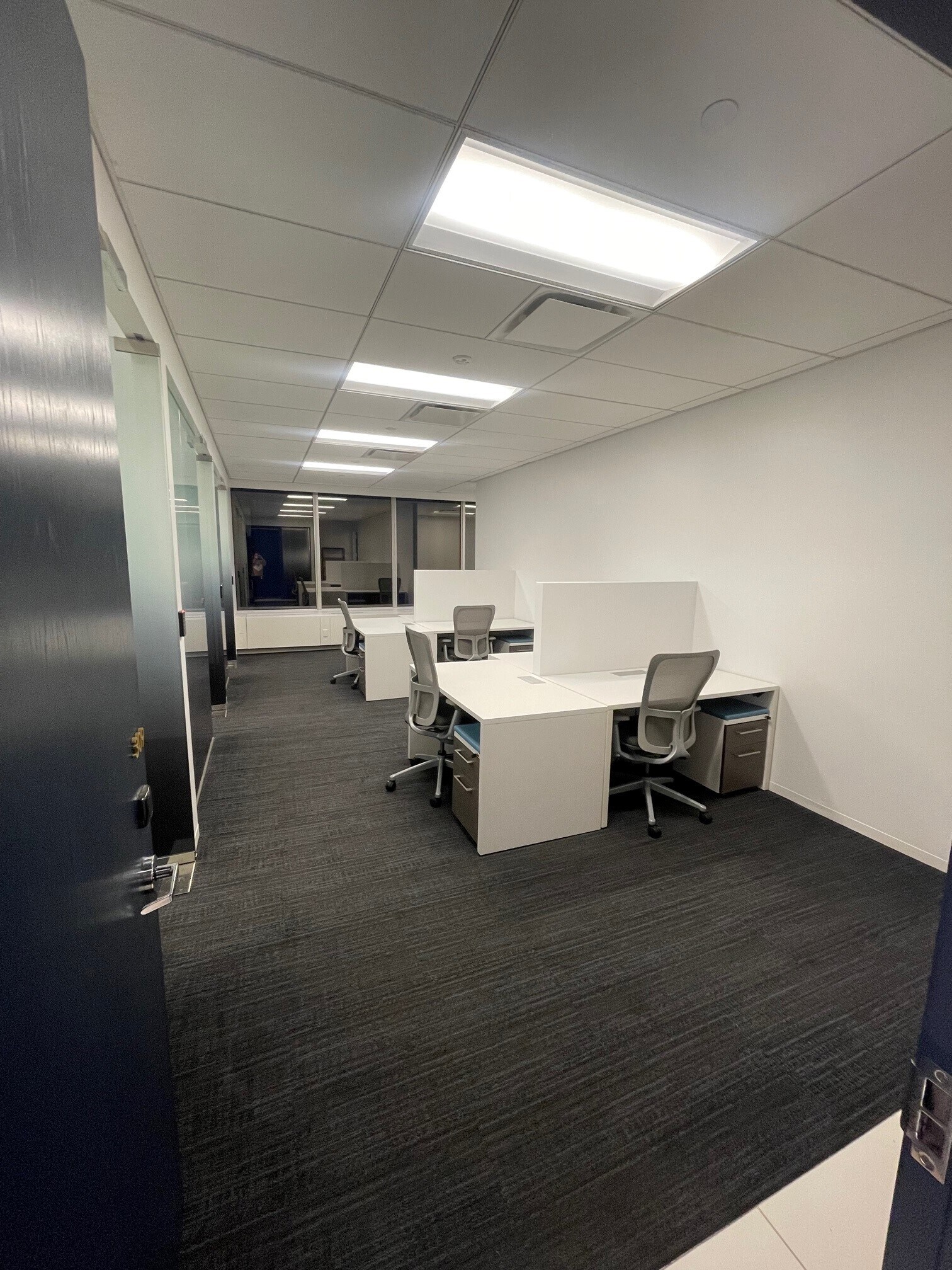 1185 Avenue of the Americas, New York, NY to rent Interior Photo- Image 1 of 10