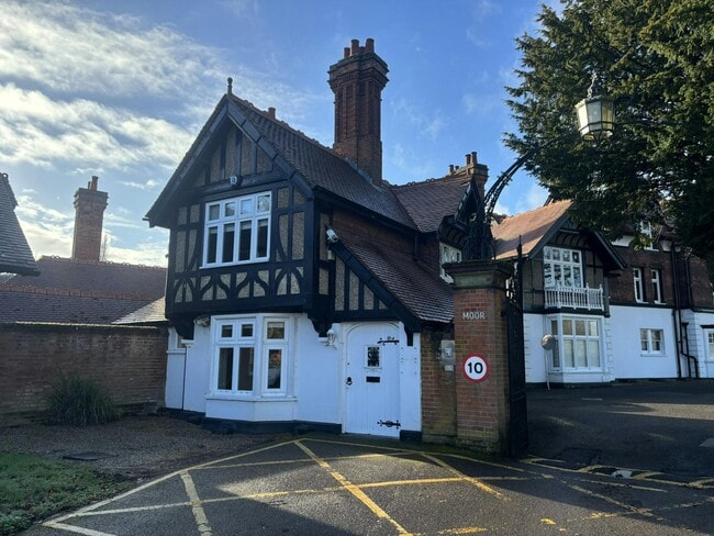 More details for Cookham, Maidenhead - Office to Rent