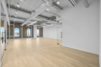 300 Kent Ave, Brooklyn, NY to rent Building Photo- Image 2 of 7