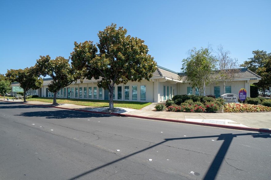 2280 Diamond Blvd, Concord, CA for rent - Building Photo - Image 1 of 3