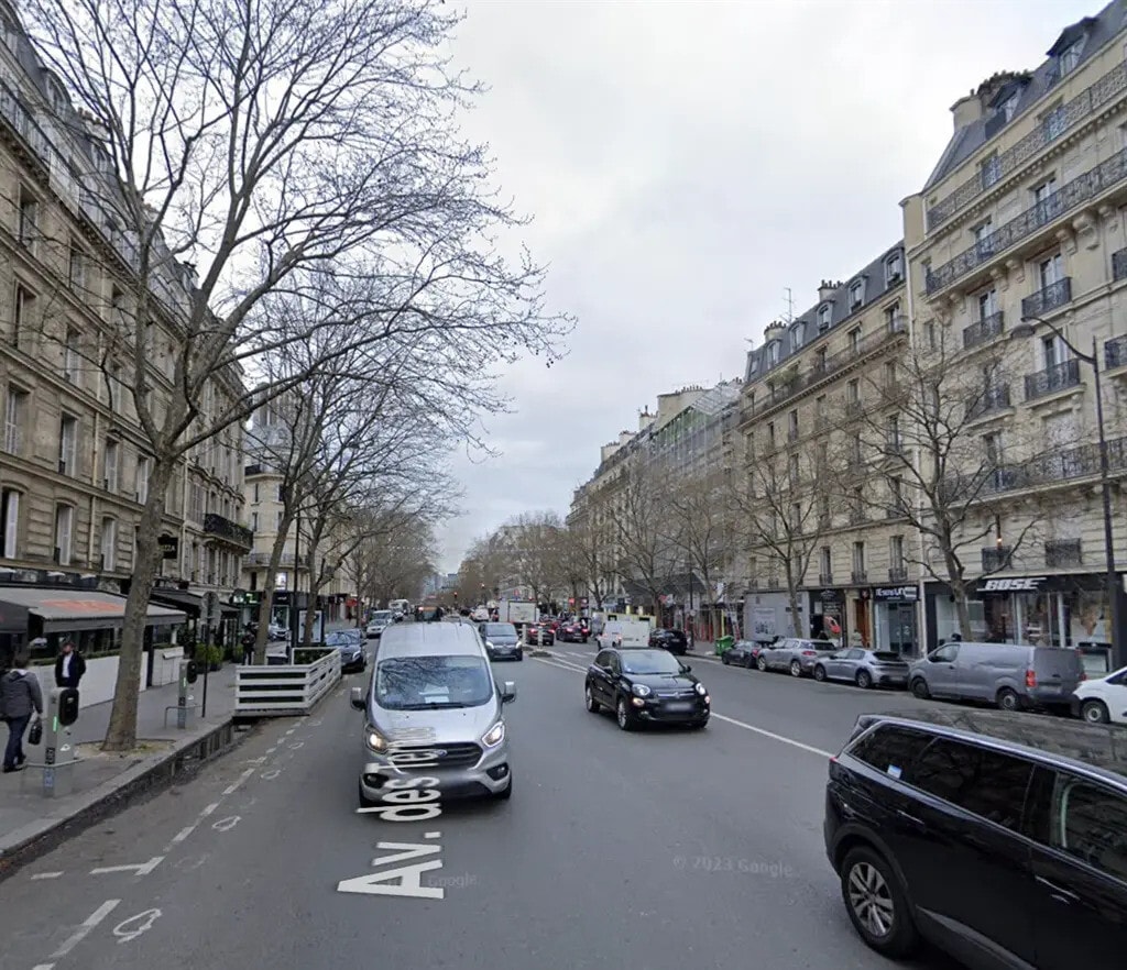 Location Commerce 50 m² - Photo 1