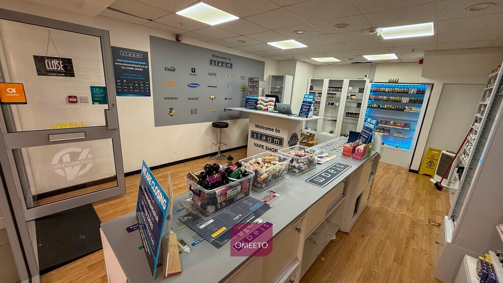 Crown Walk, Derby to rent - Building Photo - Image 2 of 20