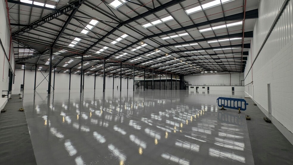 Oriana Way, Nursling to rent - Building Photo - Image 1 of 25