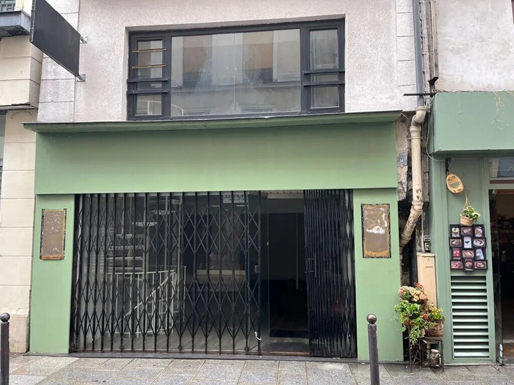 Location Commerce 89 m² - Photo 1