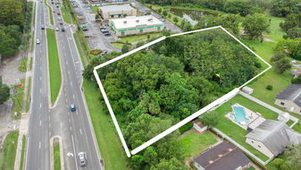 W Broad St, Groveland FL - Commercial Property