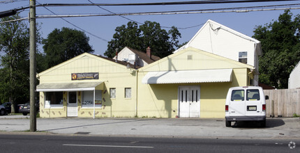 205-207 White Horse Pike, Clementon, NJ for sale Primary Photo- Image 1 of 1