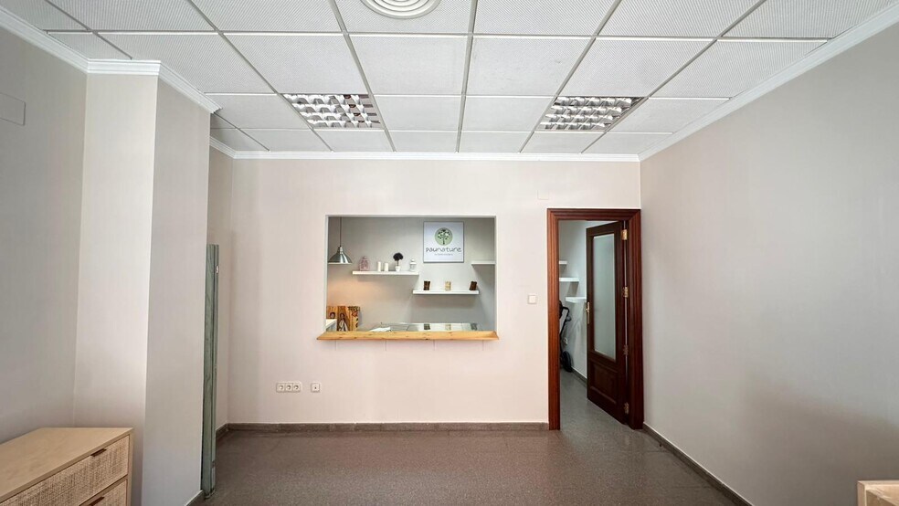 Carrer de l'Enginyer Balaguer, 13, Carlet, Valencia to rent - Interior Photo - Image 2 of 24