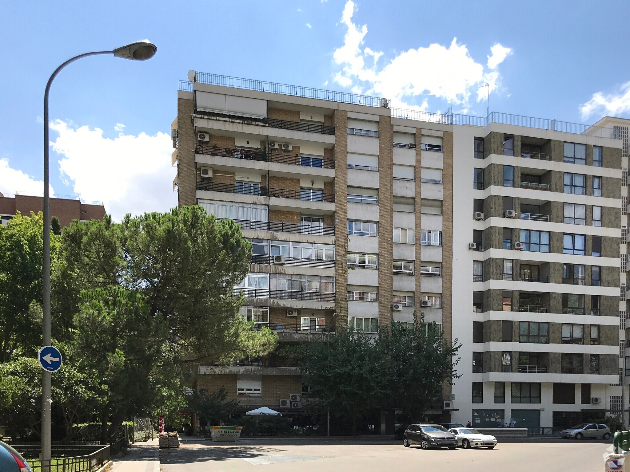 Retail in Madrid, Madrid to rent Primary Photo- Image 1 of 3